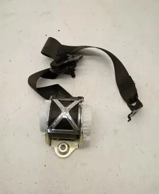 BMW 4 F32 F33 Rear seatbelt 7243309