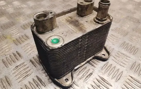 Mercedes-Benz C W203 Gearbox / Transmission oil cooler 6111880501