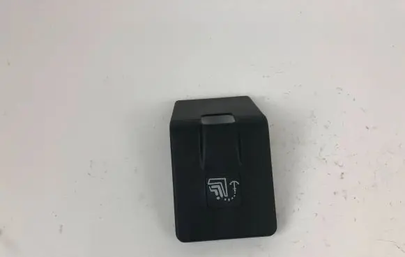 Maserati Levante ISOFIX cover 544962205 5449