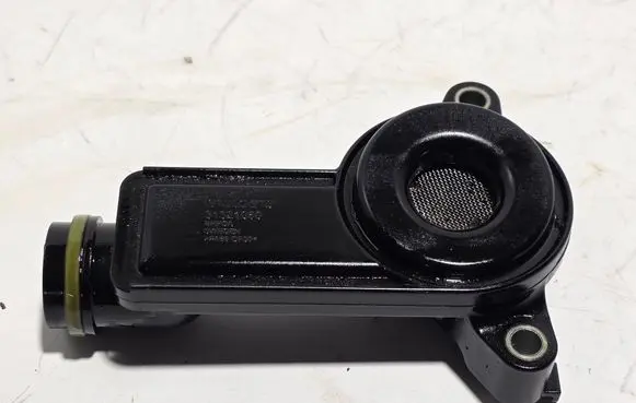 Volvo XC60 Oil sump strainer pipe 31321050