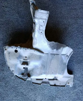 Toyota Avensis T220 Engine splash shield/under tray LH51442