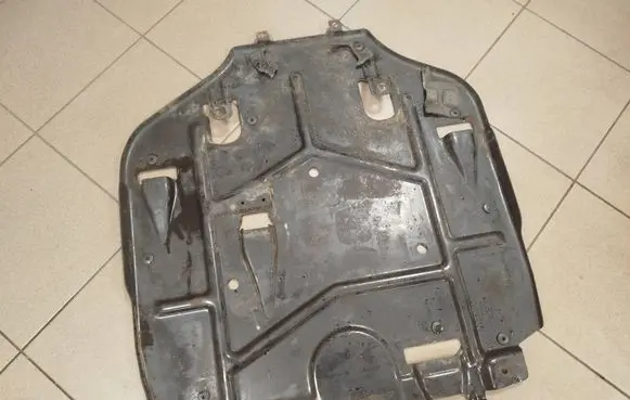 Mercedes-Benz GL X164 Gearbox bottom protection a1645260402