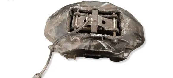 Volkswagen Touareg II Front brake caliper 7P6615105AE