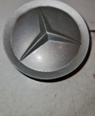 Mercedes-Benz E W210 Original wheel cap 2014010225