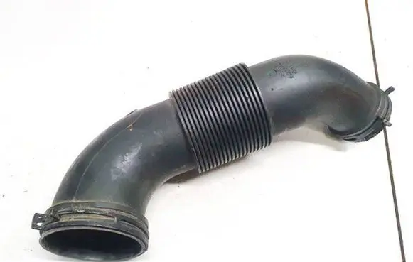 Audi Q7 4L Air intake hose/pipe 7L6129627F