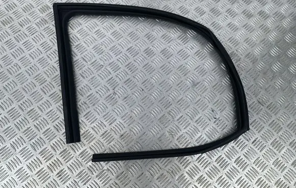 KIA Ceed Front door glass trim molding 