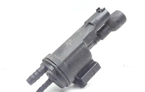 Mercedes-Benz E W212 Turbo solenoid valve 0025407097