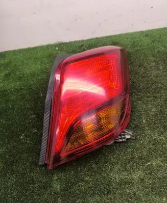 Toyota Yaris Rear/tail lights 0D167 0D166
