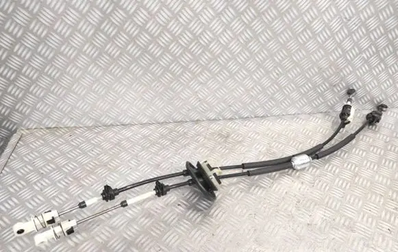 Citroen C3 Gear shift cable linkage 000977