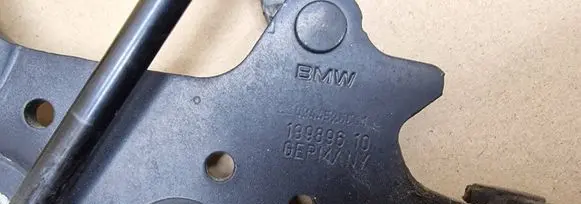 BMW 1 F20 F21 Engine bonnet/hood hinges 13989610