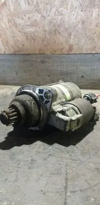 Volkswagen PASSAT B6 Starter motor