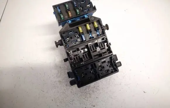 Renault Espace - Grand espace IV Fuse box set 8200003634