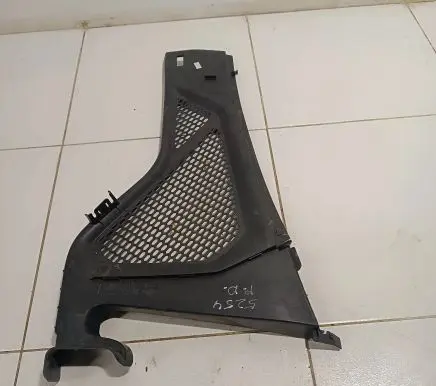 BMW X5 F15 Wiper trim 9245594 068575000 15671610