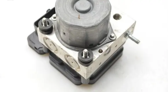 Mercedes-Benz GLA W156 X156 ABS Pump A0094316812