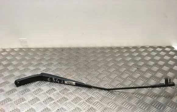Volkswagen Golf IV Windshield/front glass wiper blade 