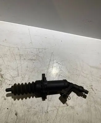 BMW 3 E90 E91 Clutch master cylinder 6775872
