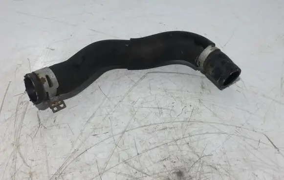 Toyota Yaris Coolant pipe/hose 