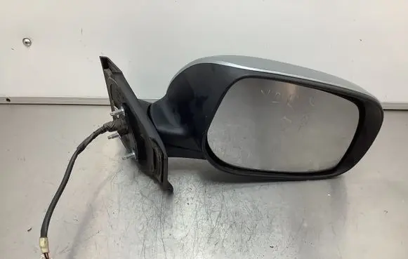 Toyota Yaris Front door electric wing mirror E8030003 E8013935