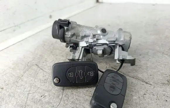 Audi A3 S3 8P Ignition lock 1K0905851B