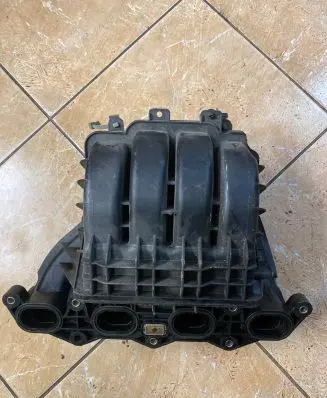 Opel Zafira A Intake manifold