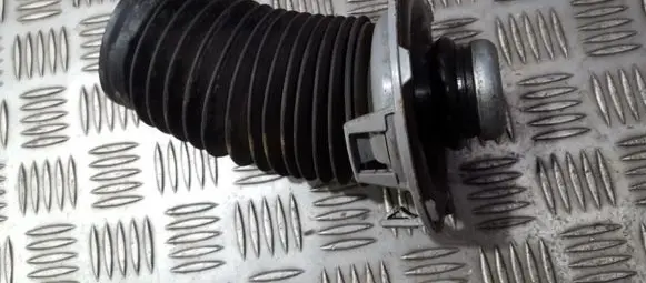 Honda Jazz Coil spring mount 