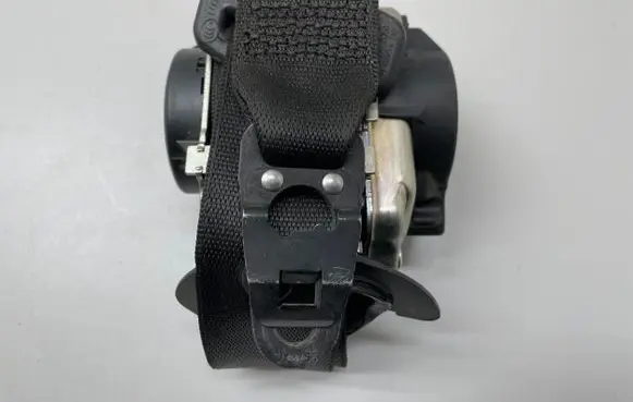 Mercedes-Benz GLC X253 C253 Front seatbelt 0589P10021 622765800 95R0000