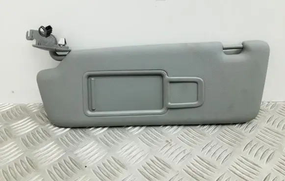 Audi A3 S3 8V Sun visor 8V0857551