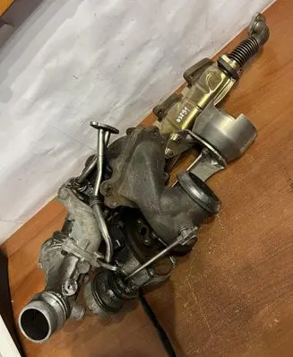 Mercedes-Benz E W212 Turbo A6510906180003 D3891