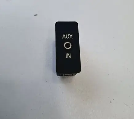 Mini One - Cooper Clubman R55 AUX in-socket connector 6930561