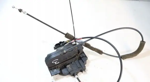 Nissan Note (E11) Front door lock