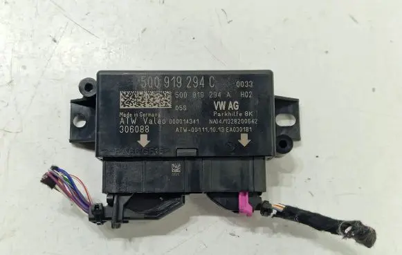 Seat Leon (5F) Parking PDC control unit/module 5Q0919294C 5Q0919294A
