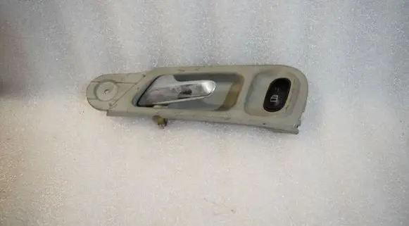 Mercedes-Benz C W203 Rear door interior handle A3184