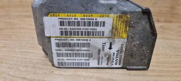 Volvo S40, V40 Airbag control unit/module 30613048A