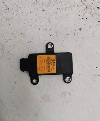Hyundai i40 Other devices 95690-3V100
