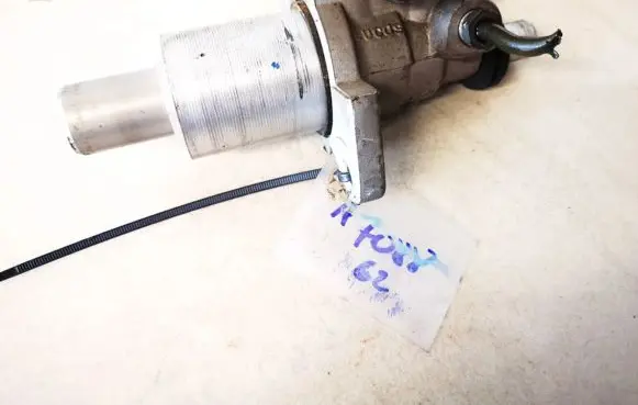 Mercedes-Benz S W220 Master brake cylinder