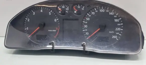 Audi A4 S4 B5 8D Speedometer (instrument cluster) 8D0920900B