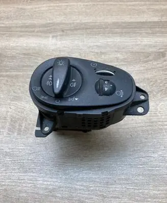 Ford Focus Light switch 98AG13A024FF 04052553