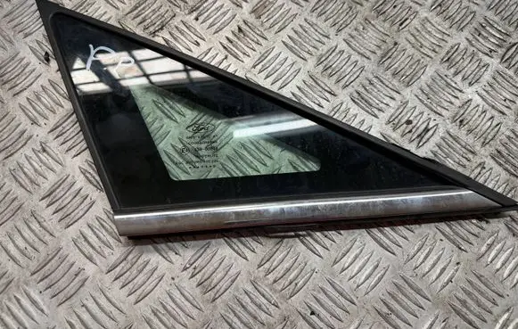 Ford Ecosport Front triangle window/glass