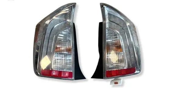 Toyota Prius (XW30) Tail light lenses 8155147220 8156147230