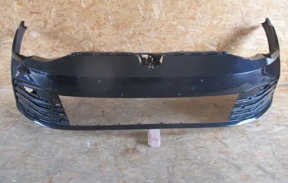 Volkswagen Golf VIII Front bumper 5H0807221J