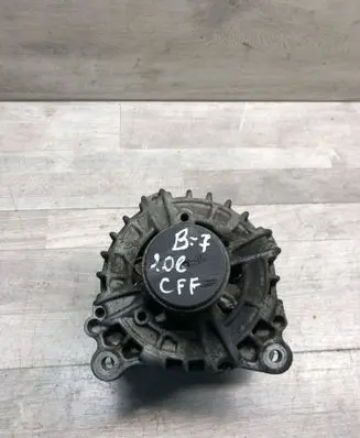Volkswagen PASSAT B7 Generator/alternator 03L903024