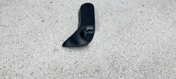 BMW 5 E39 Engine bonnet (hood) release handle 8226621