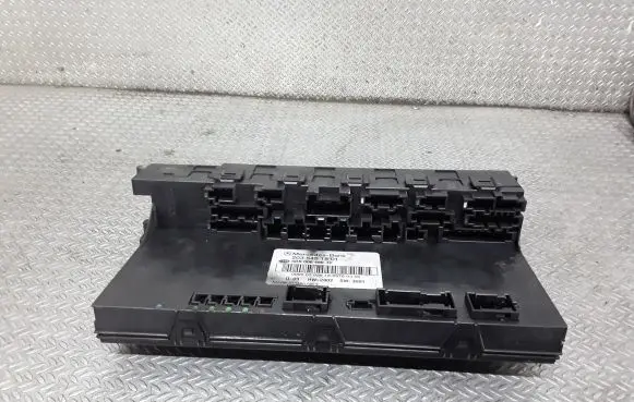 Mercedes-Benz C W203 Comfort/convenience module 2035451801