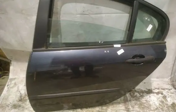Renault Laguna III Rear door PILKOS