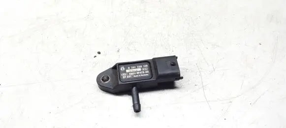 Ford Focus Air pressure sensor 0261230120 4M519F479AA