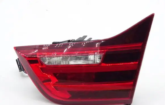 BMW 4 F32 F33 Tailgate rear/tail lights 7296102