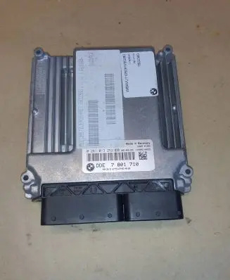 BMW 1 E81 E87 Engine control unit/module 1039S14025 031252648 0281013252