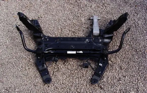 BMW 2 F45 Rear axle beam with reductor 