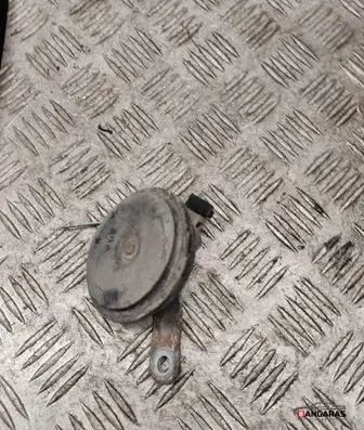 Toyota Avensis T250 Horn signal