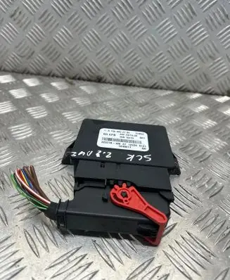Mercedes-Benz SLK R172 Brake system control unit/module A1669002700 122240121 223778106
